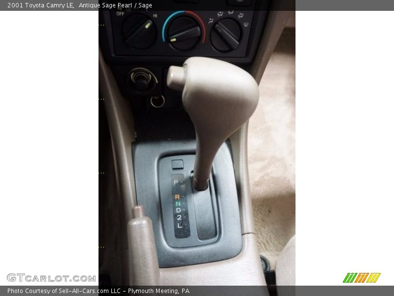 Antique Sage Pearl / Sage 2001 Toyota Camry LE