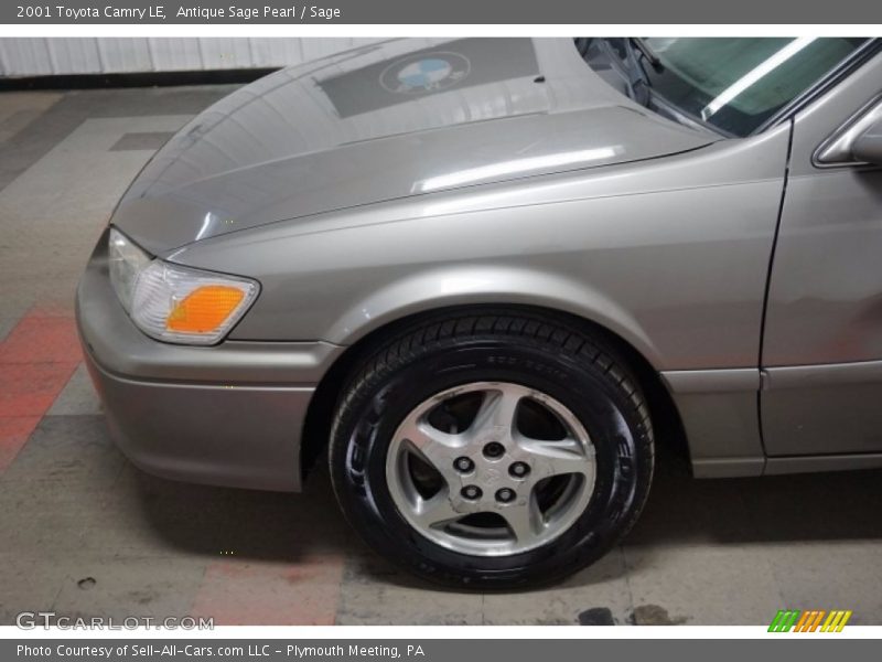Antique Sage Pearl / Sage 2001 Toyota Camry LE