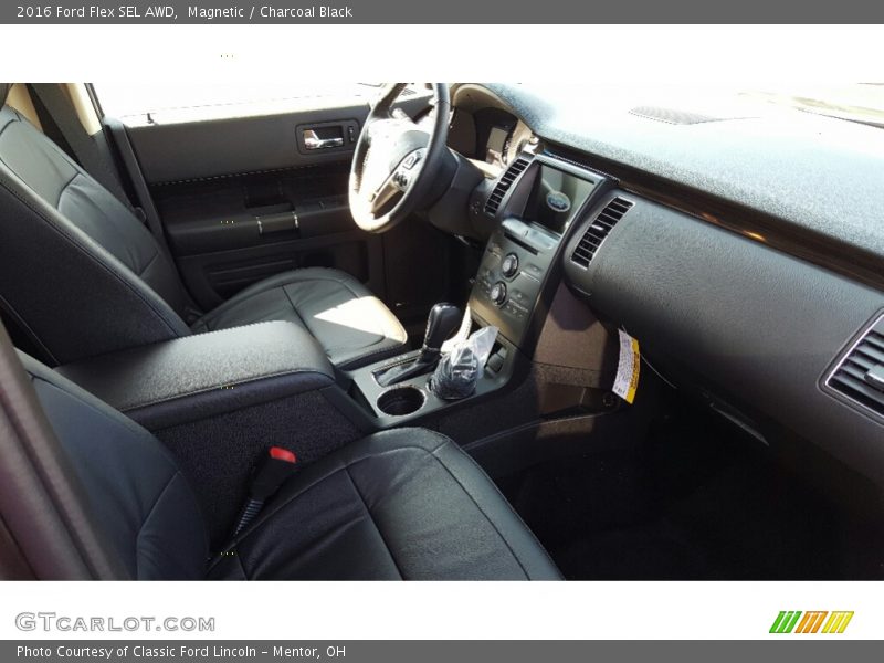 Magnetic / Charcoal Black 2016 Ford Flex SEL AWD
