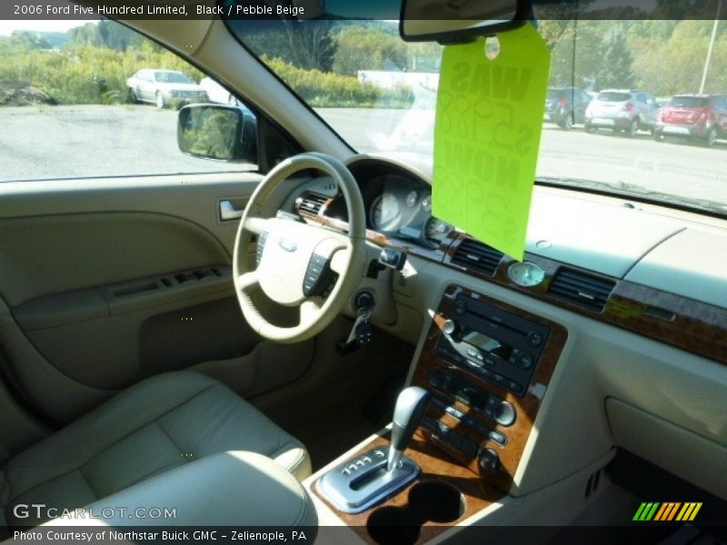 Black / Pebble Beige 2006 Ford Five Hundred Limited