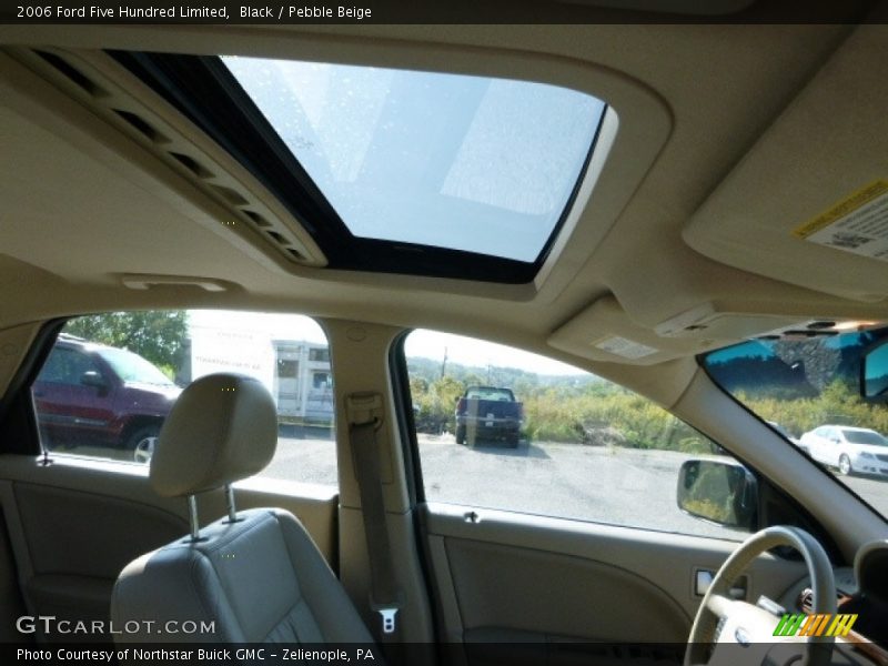 Black / Pebble Beige 2006 Ford Five Hundred Limited