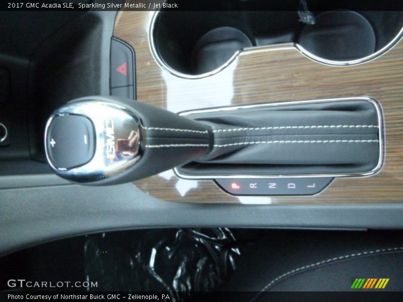 Sparkling Silver Metallic / Jet Black 2017 GMC Acadia SLE