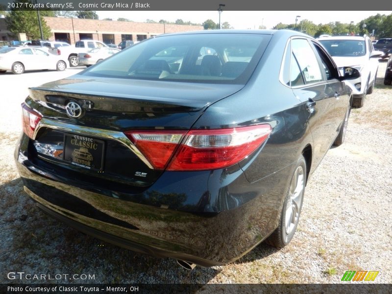 Cosmic Gray Mica / Black 2017 Toyota Camry SE