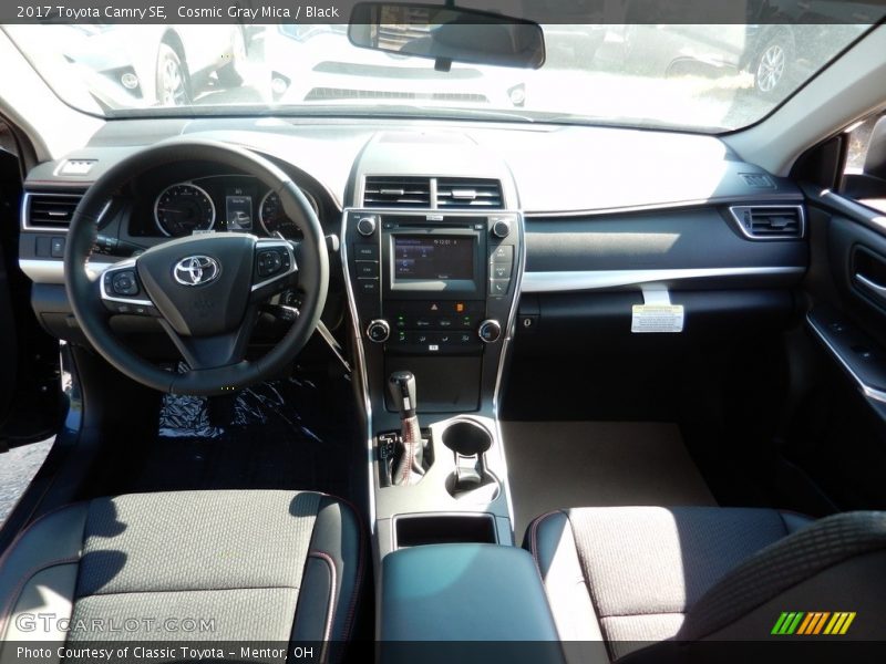 Cosmic Gray Mica / Black 2017 Toyota Camry SE
