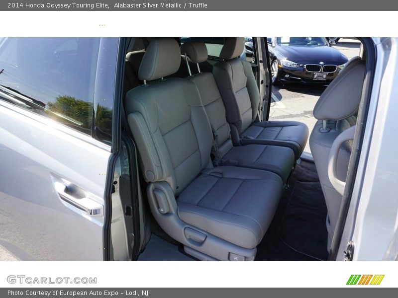 Alabaster Silver Metallic / Truffle 2014 Honda Odyssey Touring Elite