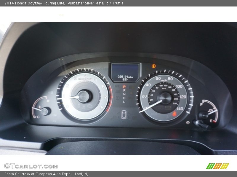 Alabaster Silver Metallic / Truffle 2014 Honda Odyssey Touring Elite