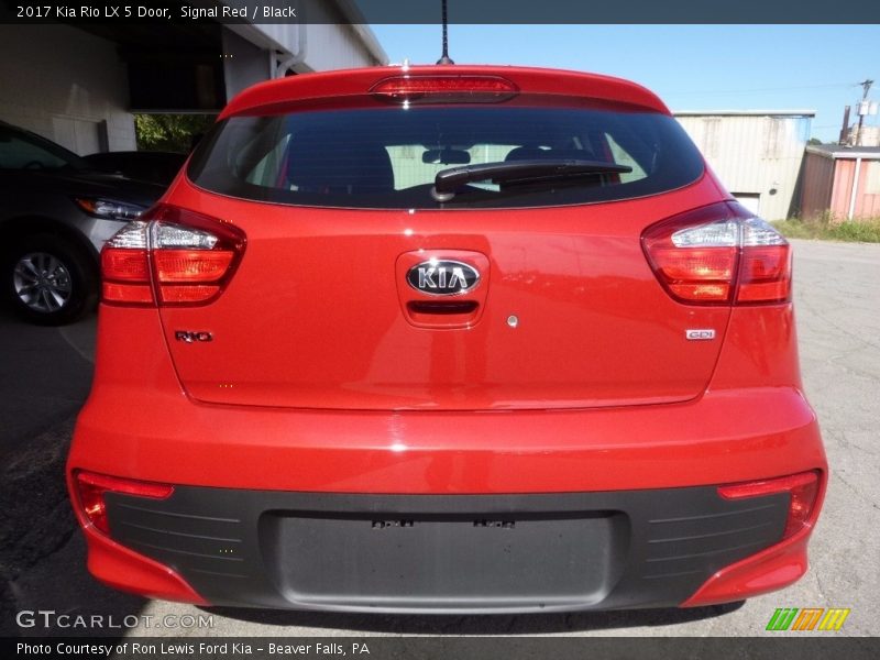 Signal Red / Black 2017 Kia Rio LX 5 Door