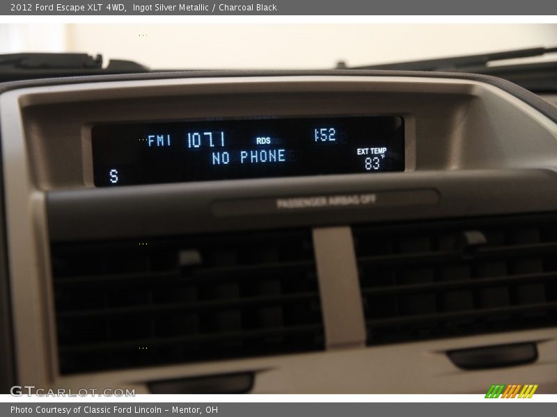 Ingot Silver Metallic / Charcoal Black 2012 Ford Escape XLT 4WD