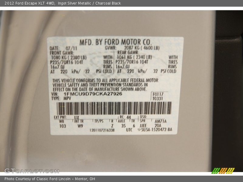 Ingot Silver Metallic / Charcoal Black 2012 Ford Escape XLT 4WD