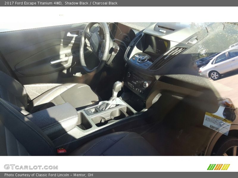 Shadow Black / Charcoal Black 2017 Ford Escape Titanium 4WD