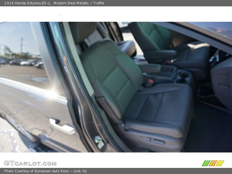 Modern Steel Metallic / Truffle 2014 Honda Odyssey EX-L