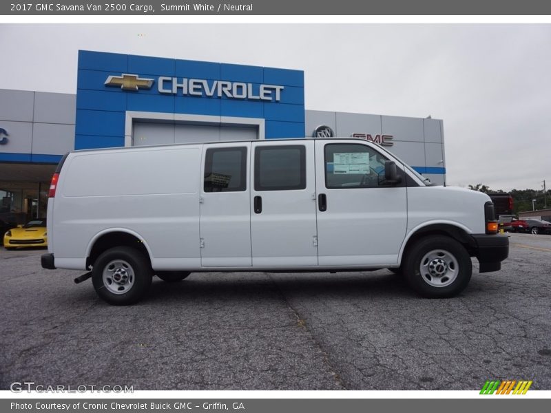  2017 Savana Van 2500 Cargo Summit White