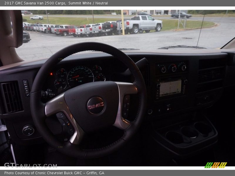 Summit White / Neutral 2017 GMC Savana Van 2500 Cargo