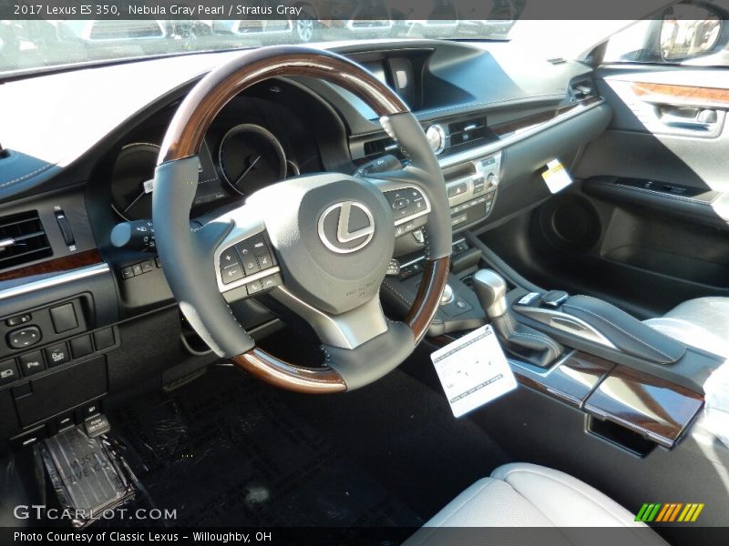 Nebula Gray Pearl / Stratus Gray 2017 Lexus ES 350