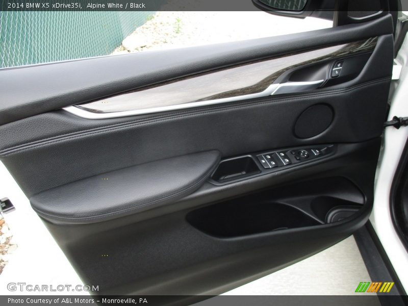 Alpine White / Black 2014 BMW X5 xDrive35i