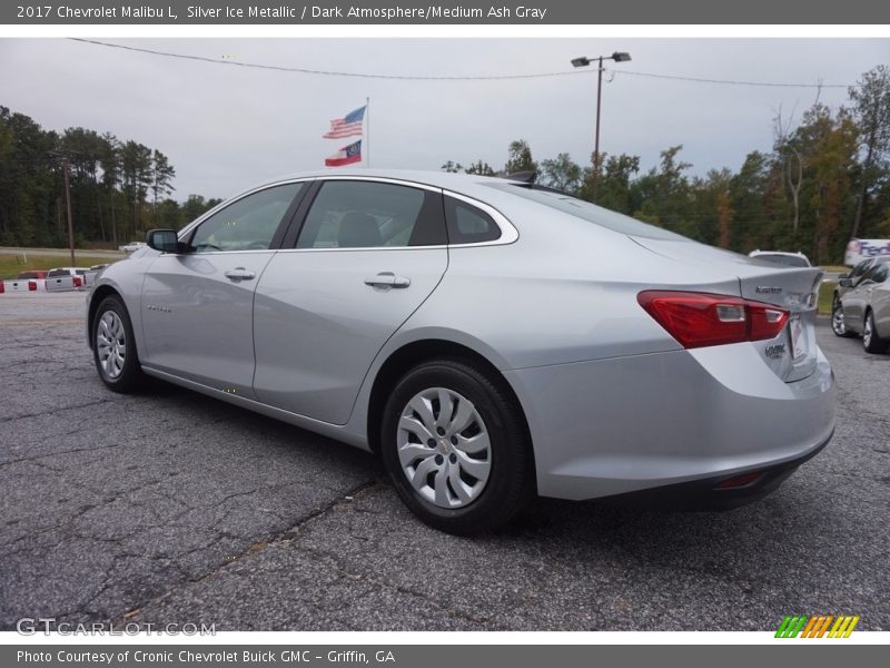 Silver Ice Metallic / Dark Atmosphere/Medium Ash Gray 2017 Chevrolet Malibu L