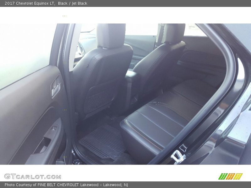 Black / Jet Black 2017 Chevrolet Equinox LT
