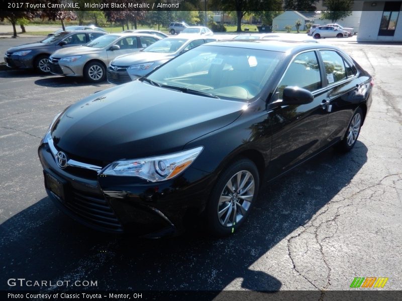 Midnight Black Metallic / Almond 2017 Toyota Camry XLE