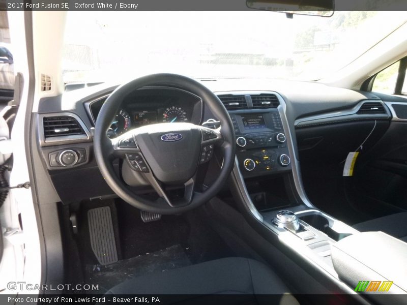 Oxford White / Ebony 2017 Ford Fusion SE