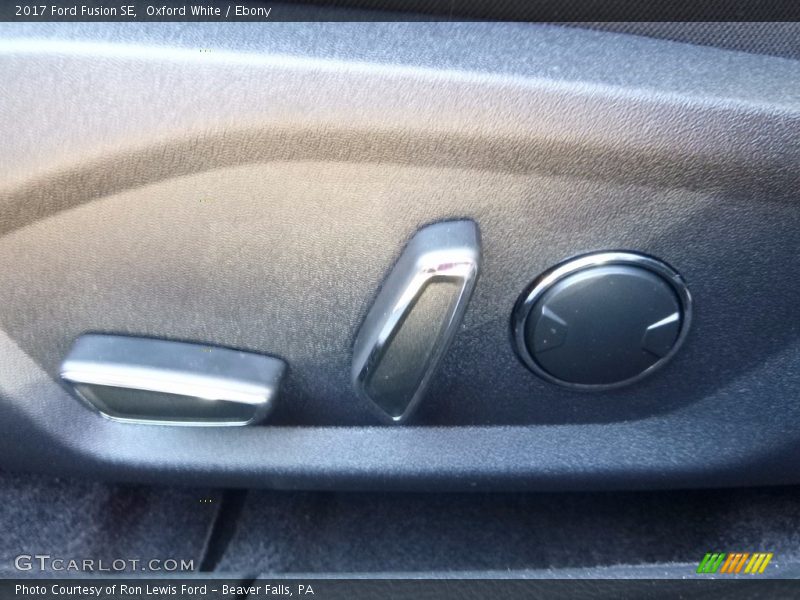 Oxford White / Ebony 2017 Ford Fusion SE