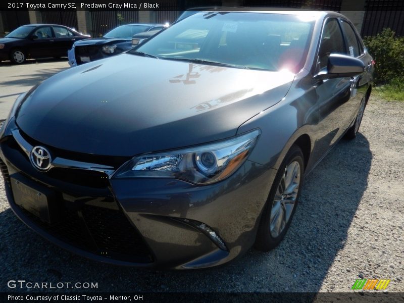 Predawn Gray Mica / Black 2017 Toyota Camry SE