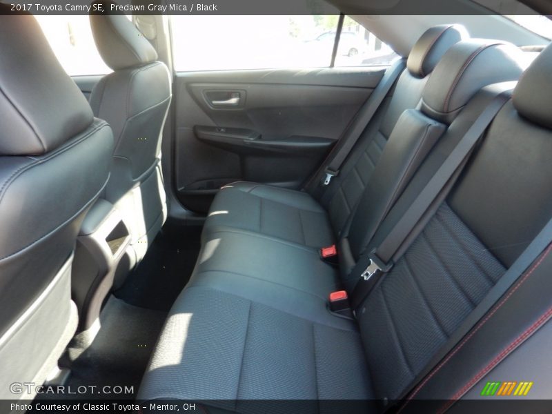 Predawn Gray Mica / Black 2017 Toyota Camry SE