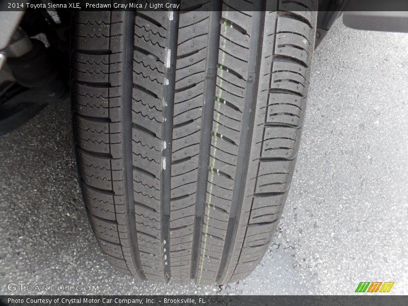 Predawn Gray Mica / Light Gray 2014 Toyota Sienna XLE