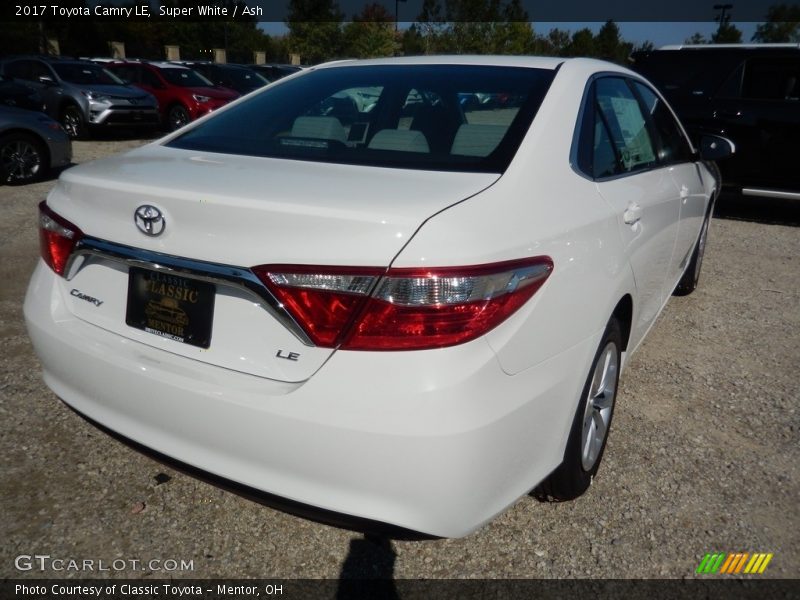 Super White / Ash 2017 Toyota Camry LE