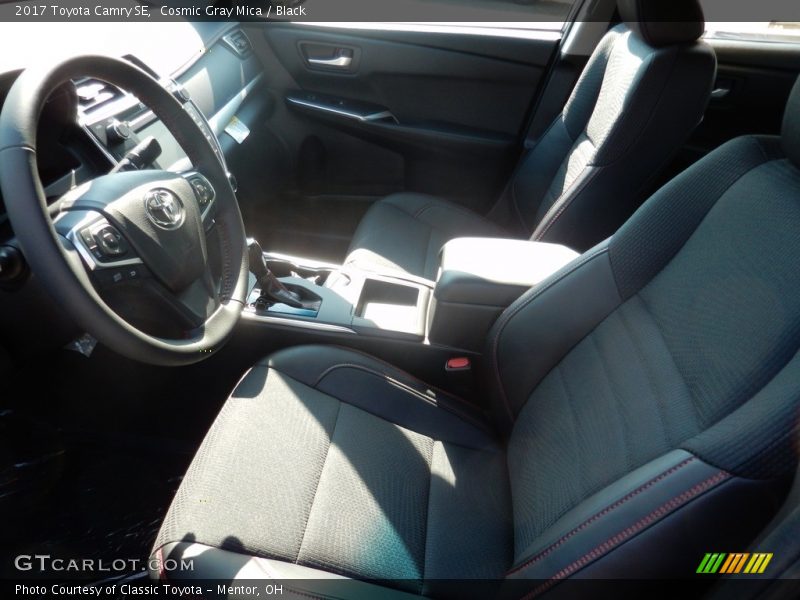 Cosmic Gray Mica / Black 2017 Toyota Camry SE