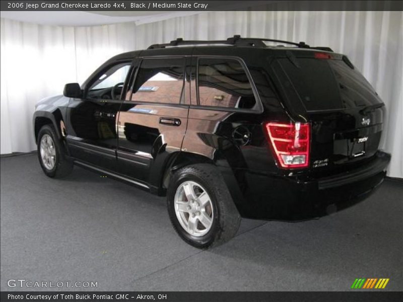 Black / Medium Slate Gray 2006 Jeep Grand Cherokee Laredo 4x4