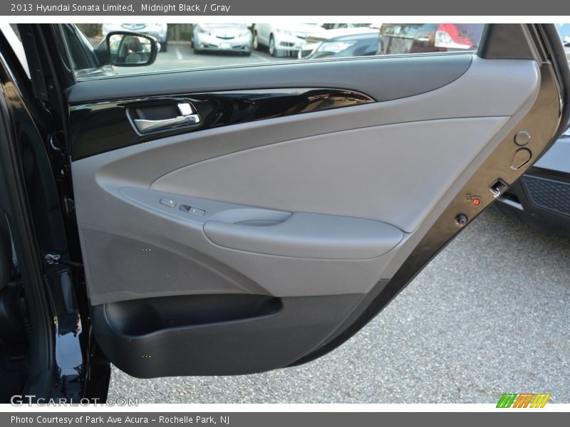 Midnight Black / Gray 2013 Hyundai Sonata Limited