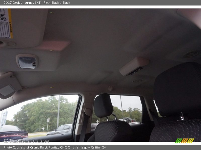 Pitch Black / Black 2017 Dodge Journey SXT