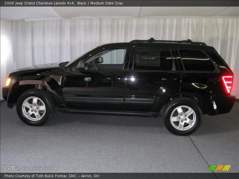 Black / Medium Slate Gray 2006 Jeep Grand Cherokee Laredo 4x4