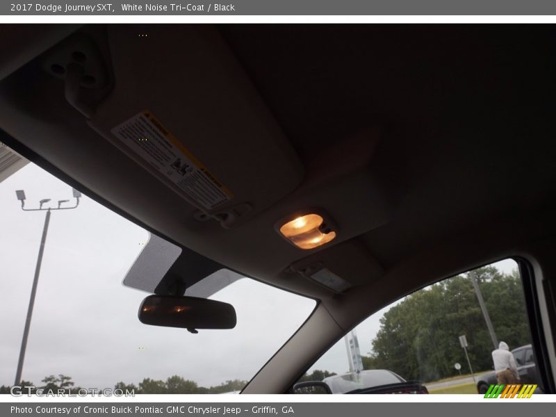 White Noise Tri-Coat / Black 2017 Dodge Journey SXT