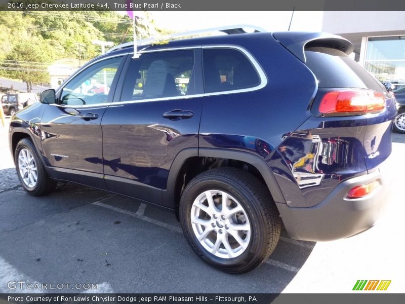 True Blue Pearl / Black 2016 Jeep Cherokee Latitude 4x4