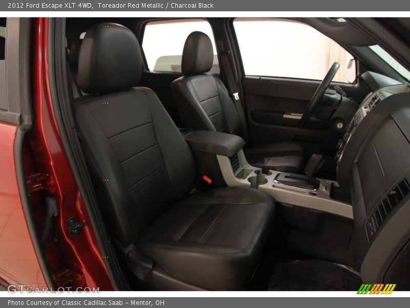 Toreador Red Metallic / Charcoal Black 2012 Ford Escape XLT 4WD