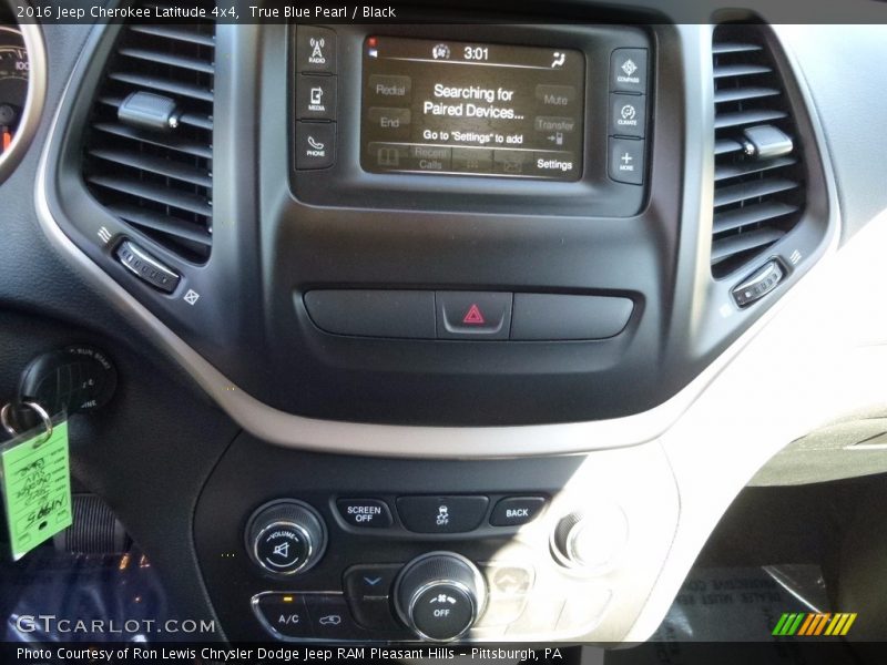True Blue Pearl / Black 2016 Jeep Cherokee Latitude 4x4