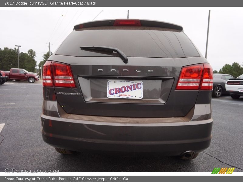 Granite Pearl-Coat / Black 2017 Dodge Journey SE