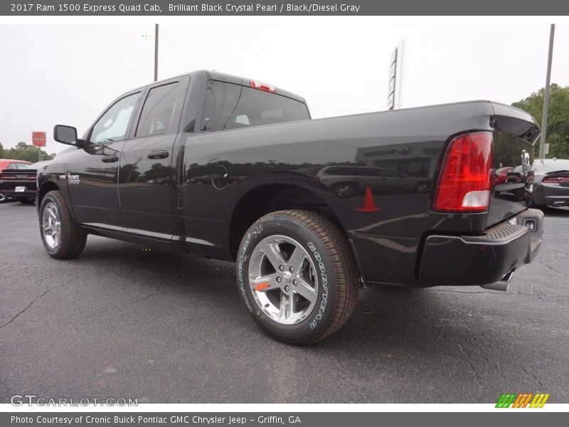 Brilliant Black Crystal Pearl / Black/Diesel Gray 2017 Ram 1500 Express Quad Cab