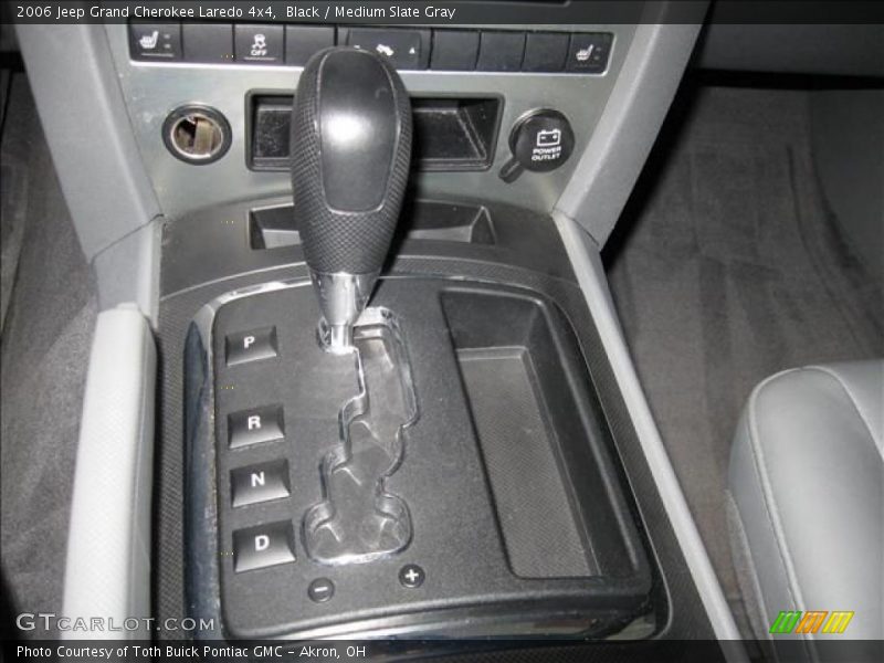 Black / Medium Slate Gray 2006 Jeep Grand Cherokee Laredo 4x4