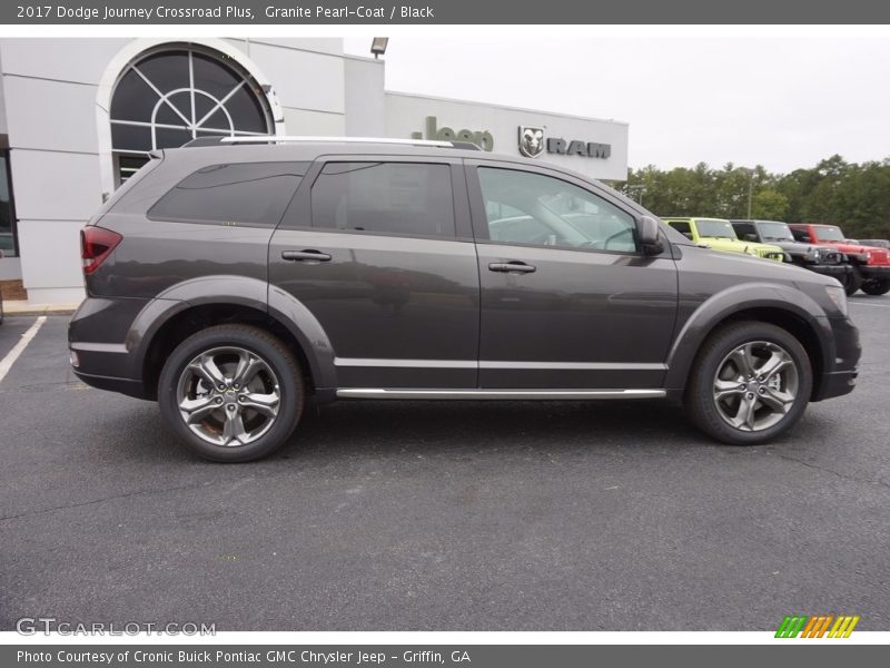 Granite Pearl-Coat / Black 2017 Dodge Journey Crossroad Plus