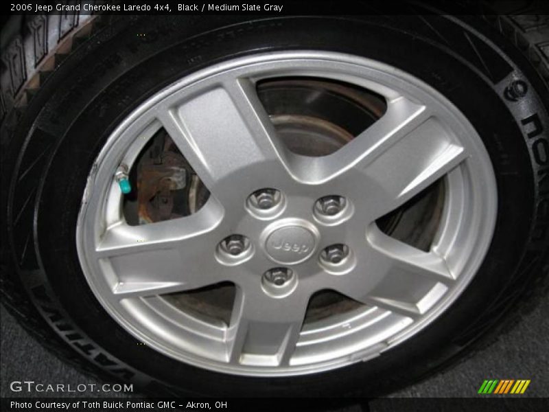 Black / Medium Slate Gray 2006 Jeep Grand Cherokee Laredo 4x4