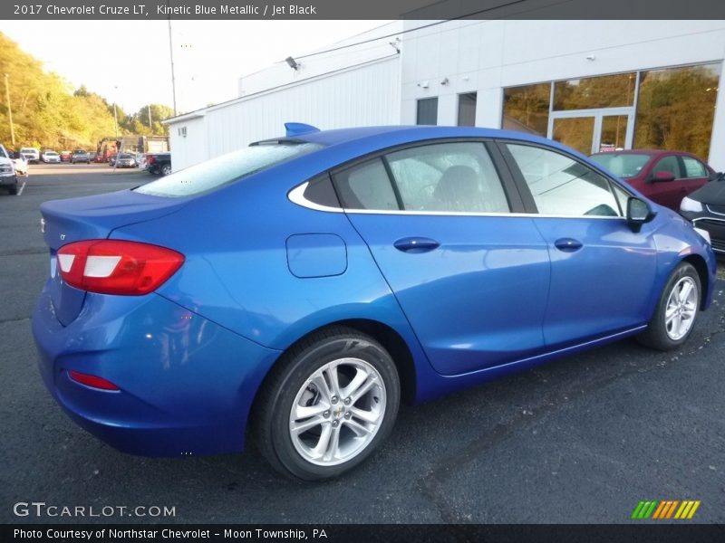 Kinetic Blue Metallic / Jet Black 2017 Chevrolet Cruze LT