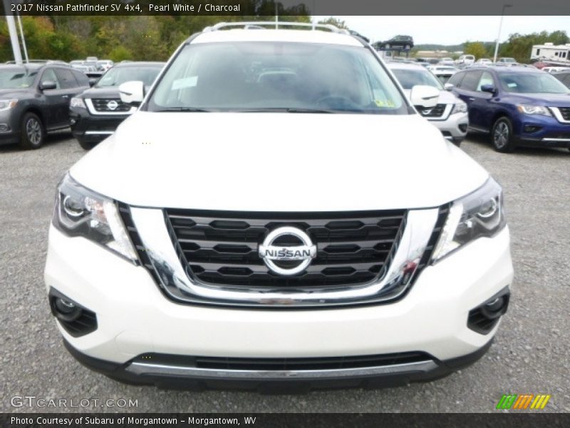 Pearl White / Charcoal 2017 Nissan Pathfinder SV 4x4