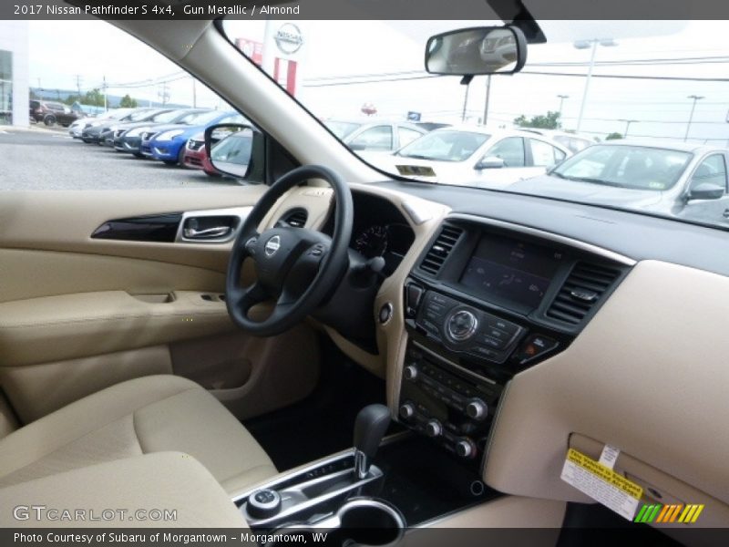 Gun Metallic / Almond 2017 Nissan Pathfinder S 4x4