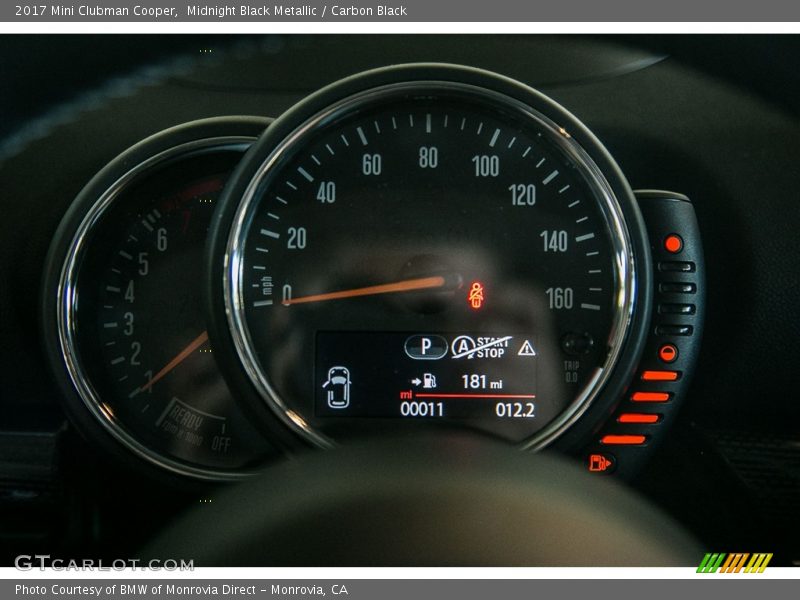 Midnight Black Metallic / Carbon Black 2017 Mini Clubman Cooper