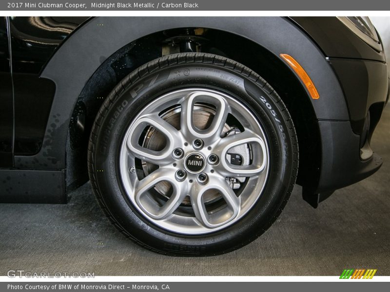 Midnight Black Metallic / Carbon Black 2017 Mini Clubman Cooper
