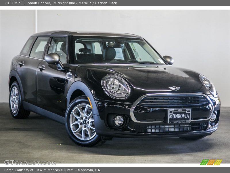 Front 3/4 View of 2017 Clubman Cooper