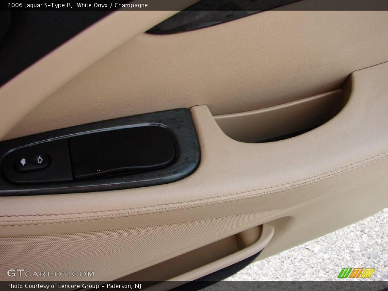 White Onyx / Champagne 2006 Jaguar S-Type R