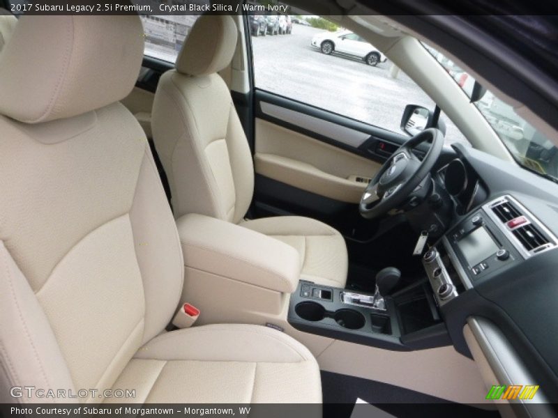 Crystal Black Silica / Warm Ivory 2017 Subaru Legacy 2.5i Premium